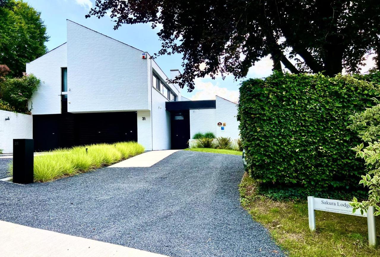 Sakura Lodging Bossut-Gottechain Kültér fotó