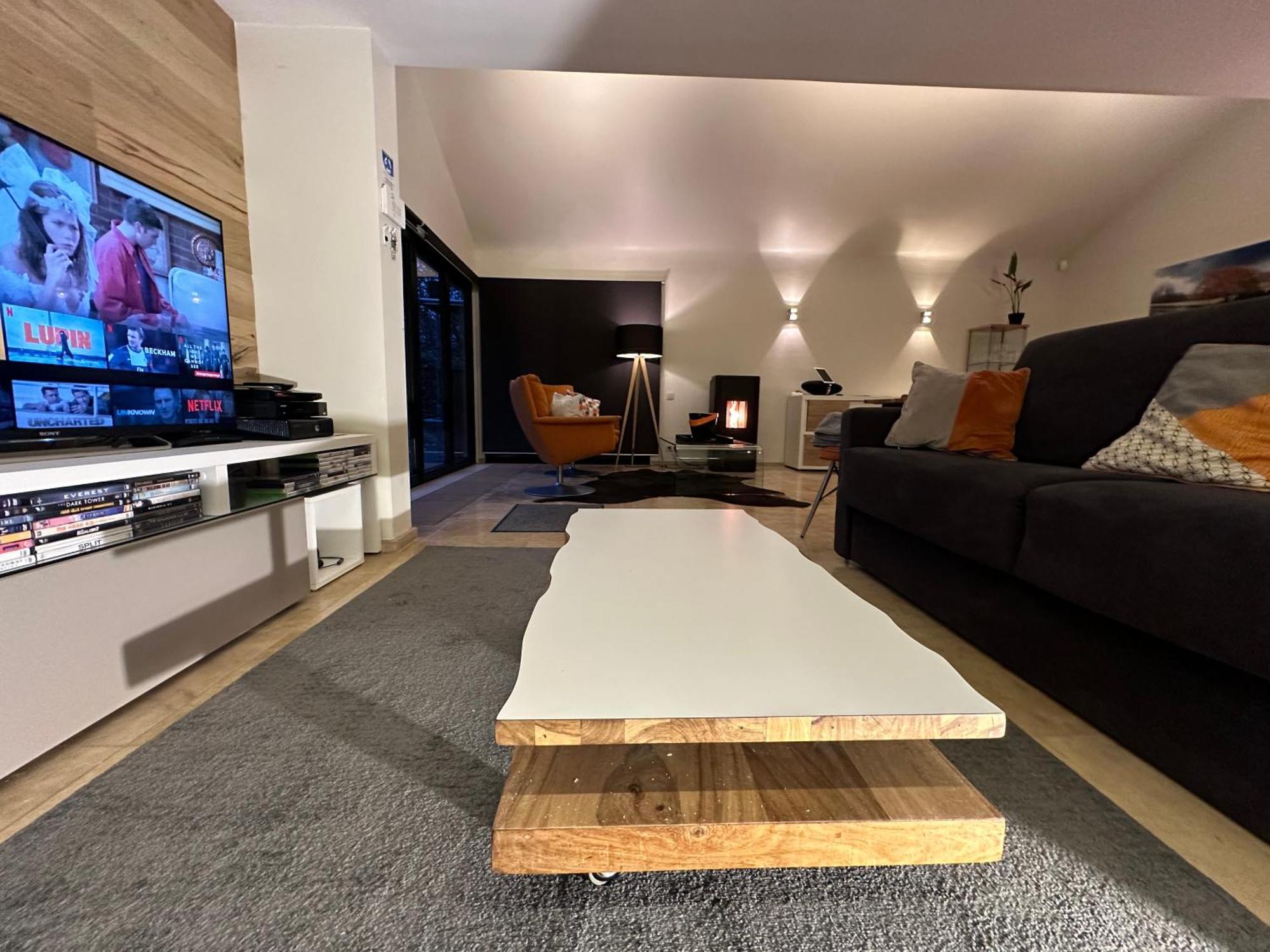 Sakura Lodging Bossut-Gottechain Kültér fotó